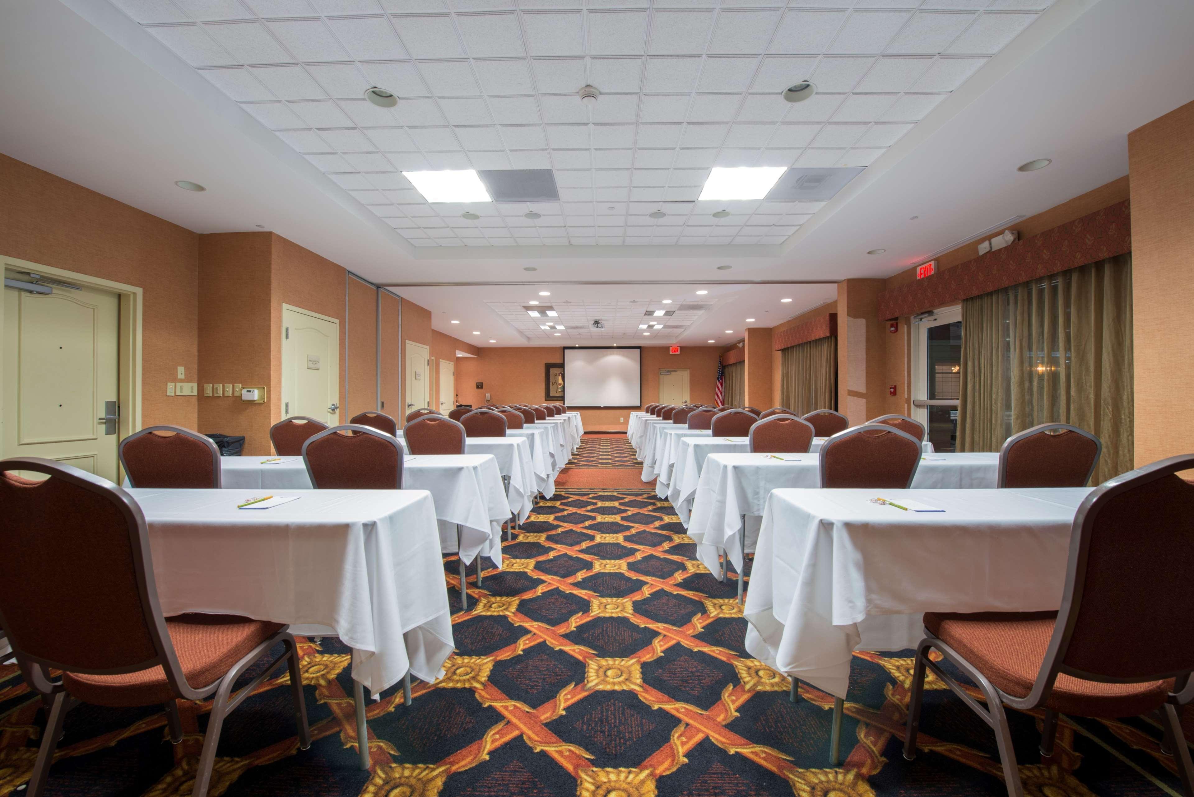Hilton Garden Inn Tupelo Buitenkant foto