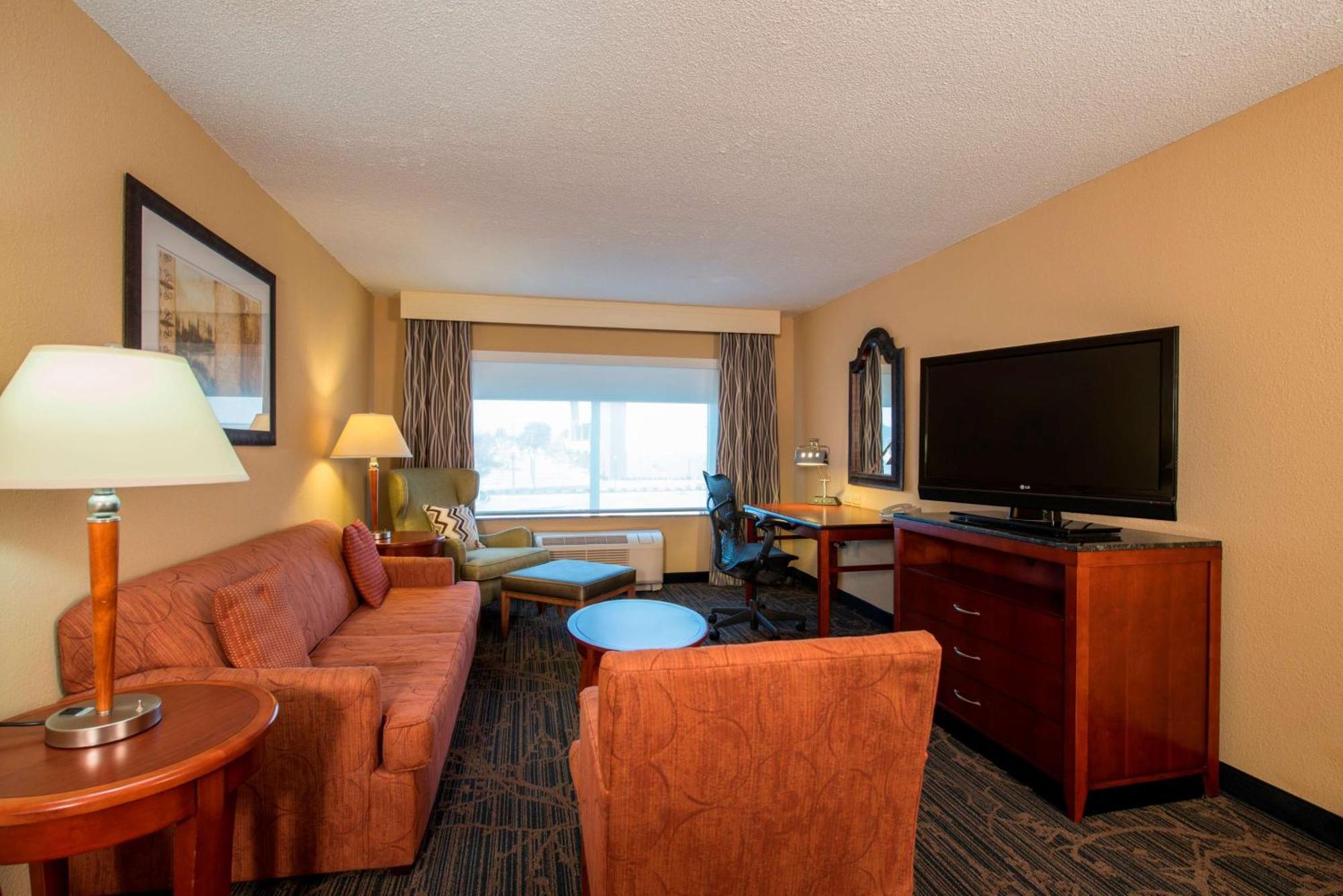 Hilton Garden Inn Tupelo Buitenkant foto