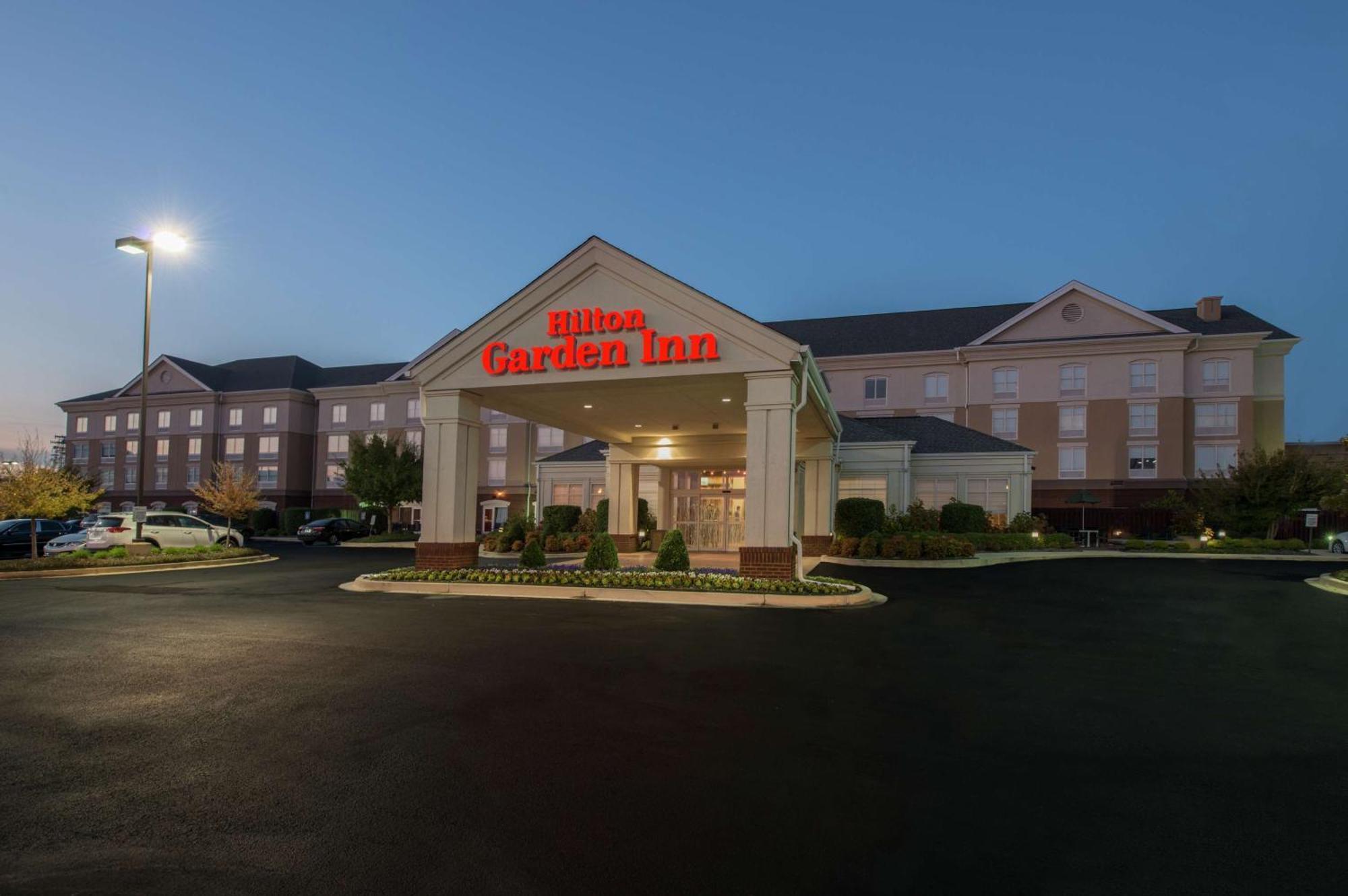 Hilton Garden Inn Tupelo Buitenkant foto