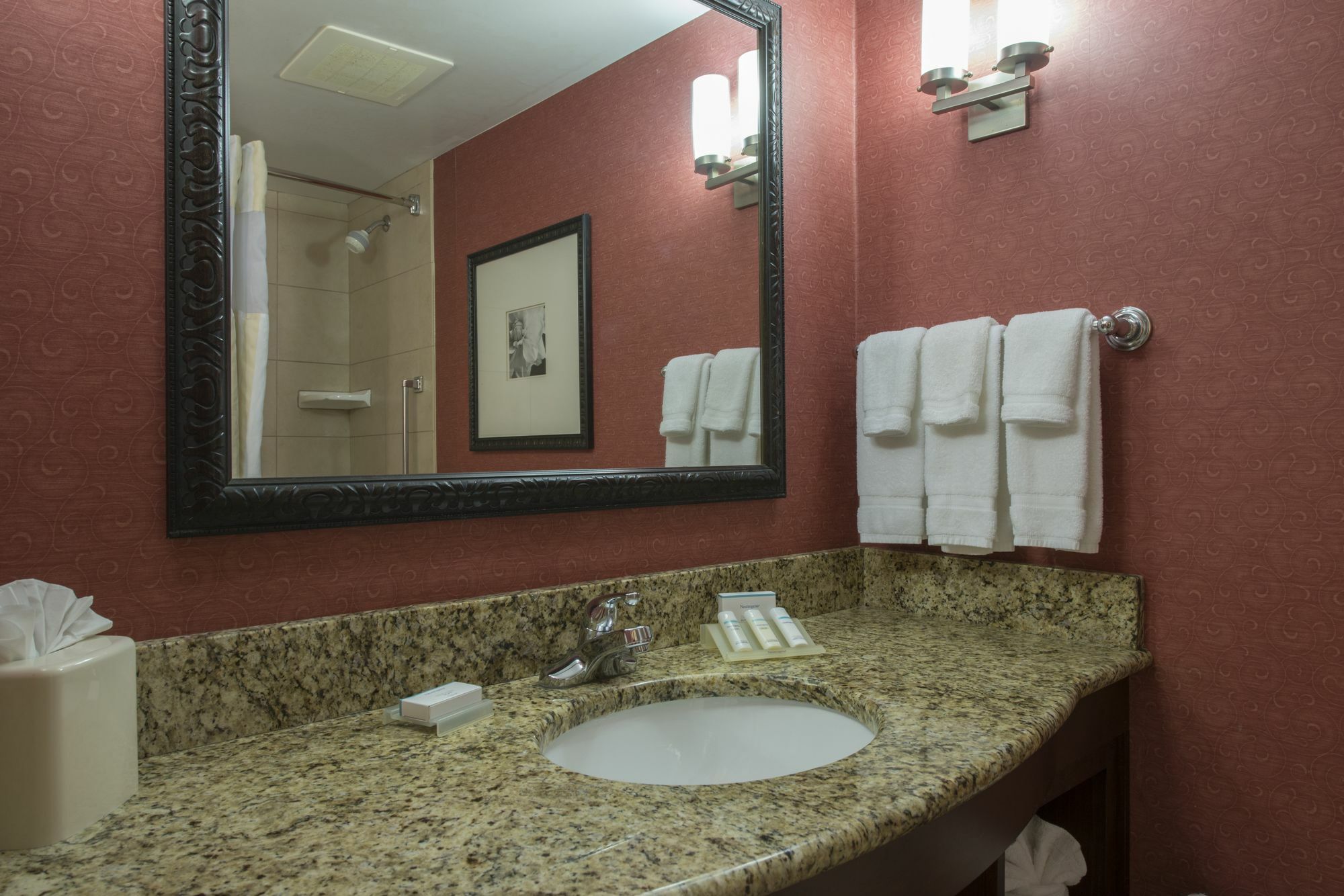 Hilton Garden Inn Tupelo Buitenkant foto
